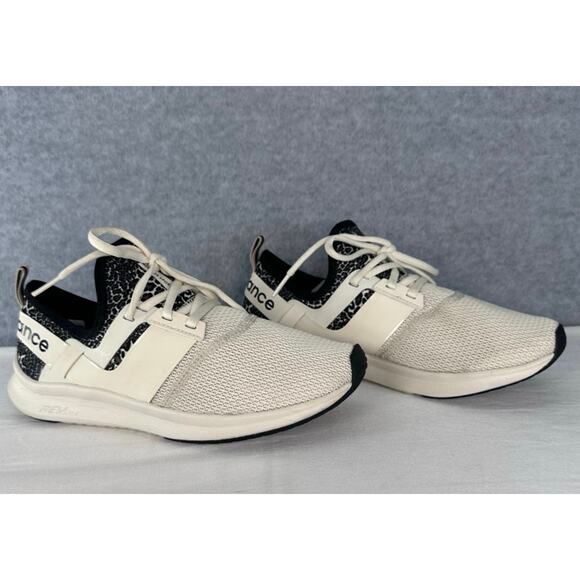 New Balance Shoes - New Balance Women's Sz 8.5 Beige Nergize Sport Running Shoes Cheetah Print